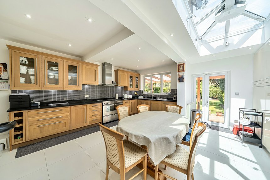 for sale holmdene avenue london 72852 - Gibbs Gillespie
