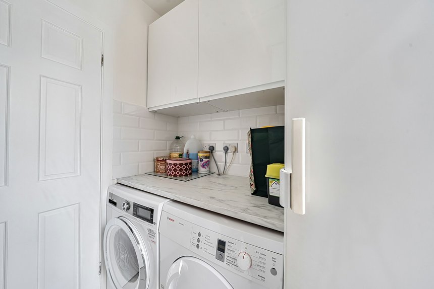 for sale holmdene avenue london 72852 - Gibbs Gillespie