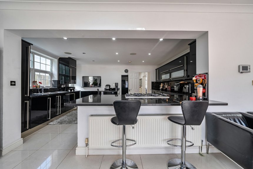 for sale sedgecombe avenue london 72941 - Gibbs Gillespie