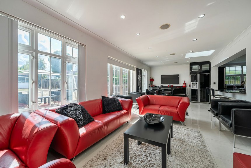 for sale sedgecombe avenue london 72941 - Gibbs Gillespie