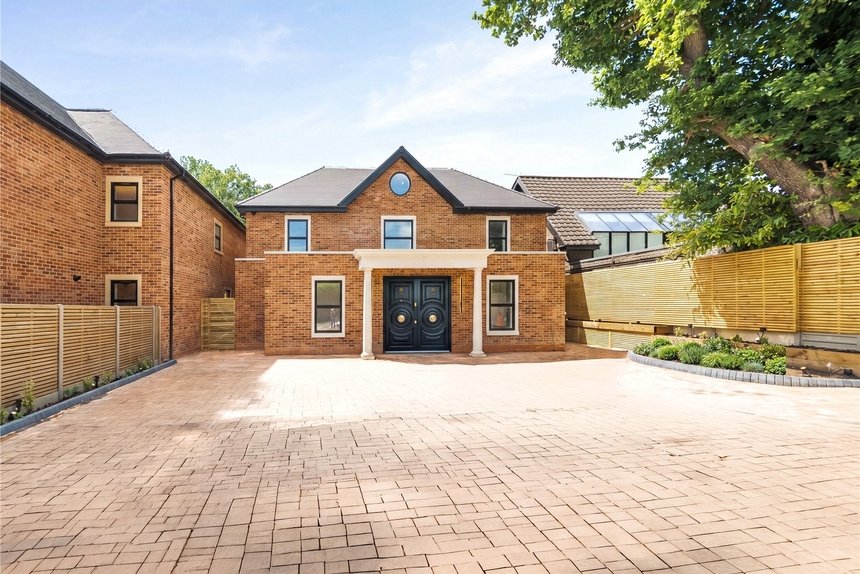 for sale the pipers london 73116 - Gibbs Gillespie