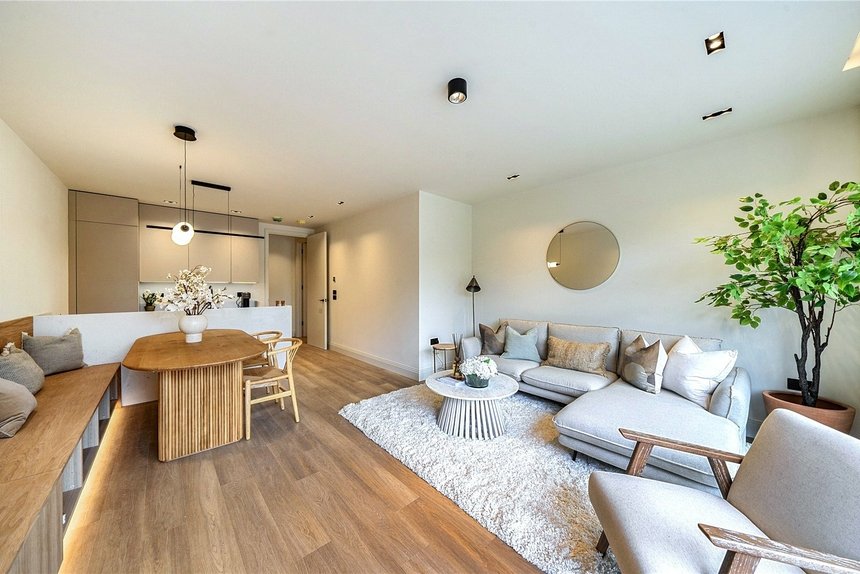 to let creswick road london 73489 - Gibbs Gillespie