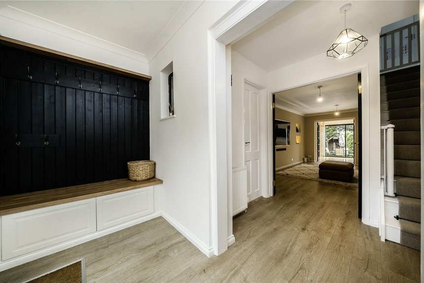 for sale the highway london 73518 - Gibbs Gillespie