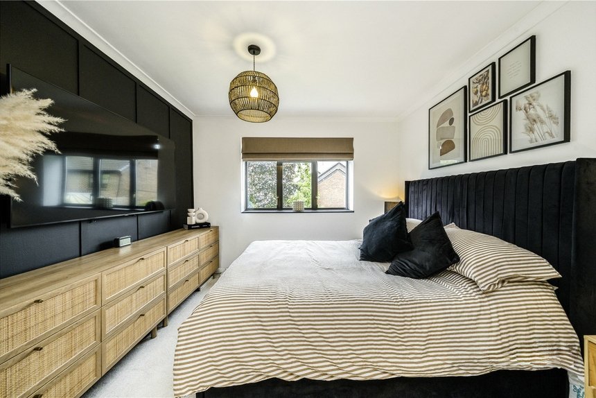 for sale the highway london 73518 - Gibbs Gillespie