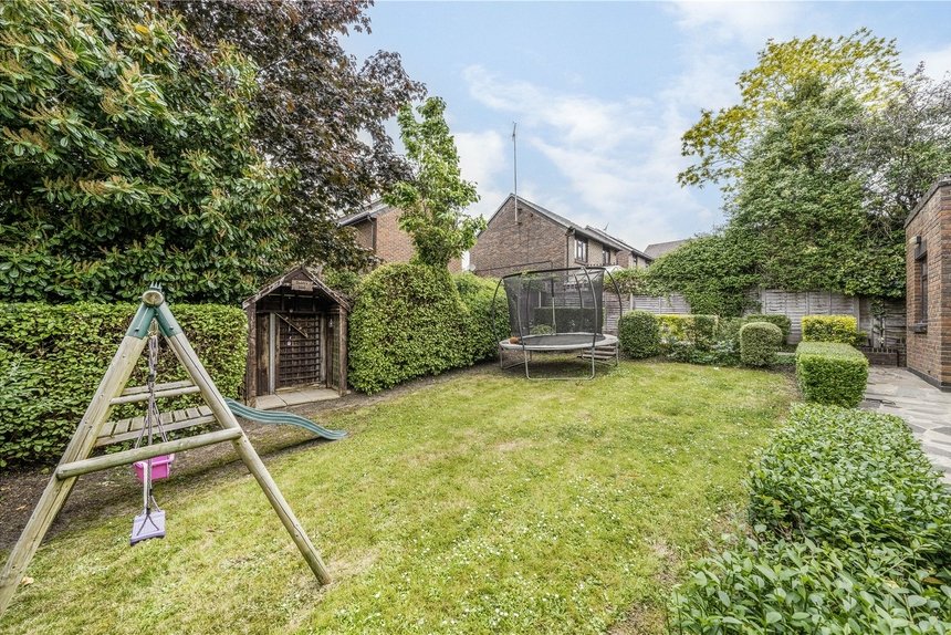 for sale the highway london 73518 - Gibbs Gillespie