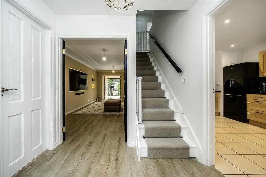 for sale the highway london 73518 - Gibbs Gillespie