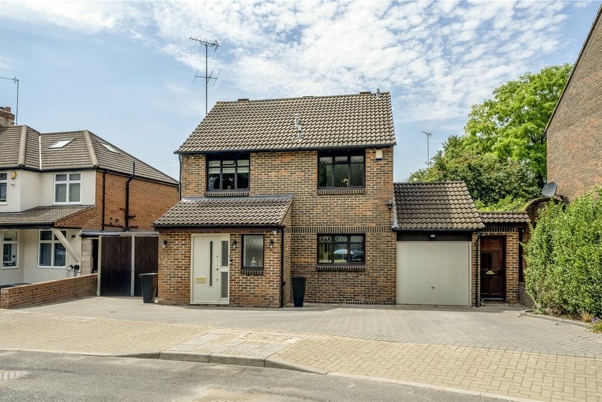for sale the highway london 73518 - Gibbs Gillespie