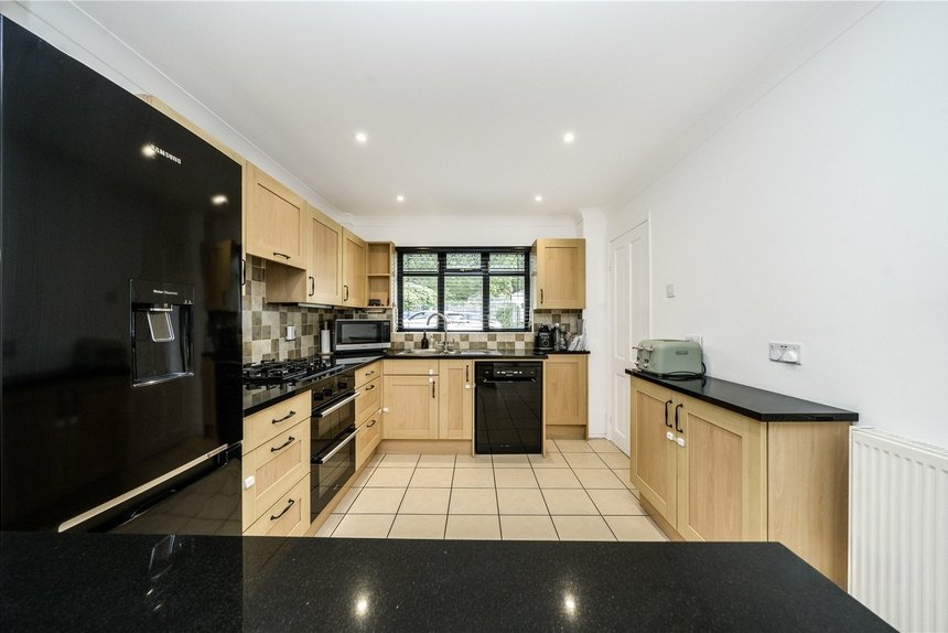for sale the highway london 73518 - Gibbs Gillespie