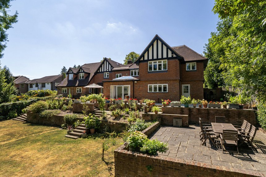 for sale woodhill avenue london 73863 - Gibbs Gillespie
