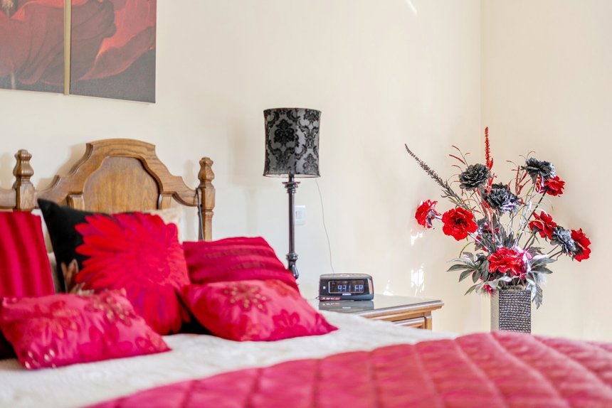 for sale woodhill avenue london 73863 - Gibbs Gillespie