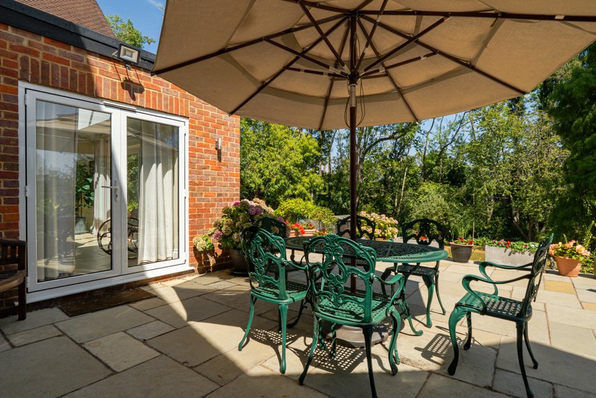 for sale woodhill avenue london 73863 - Gibbs Gillespie