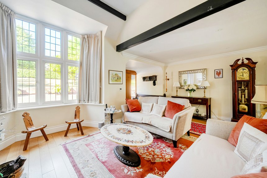 for sale woodhill avenue london 73863 - Gibbs Gillespie