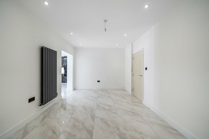 to let linden avenue london 73884 - Gibbs Gillespie
