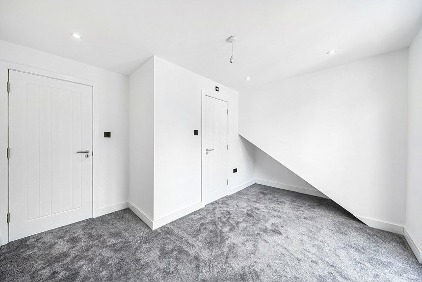 to let linden avenue london 73884 - Gibbs Gillespie