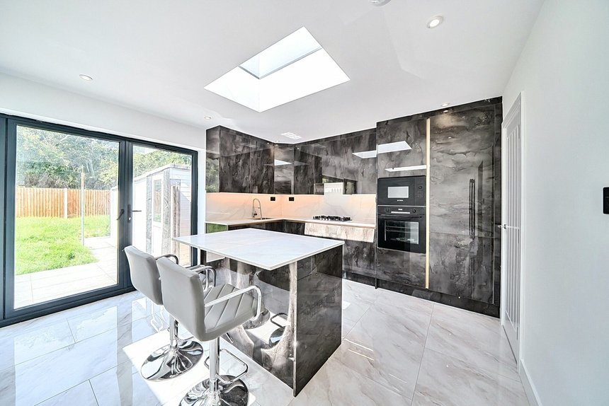 to let linden avenue london 73884 - Gibbs Gillespie
