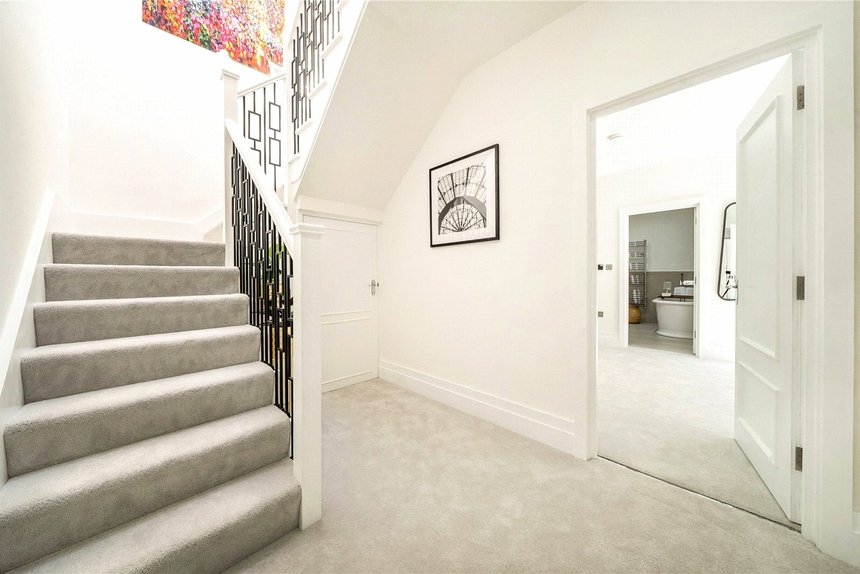 let agreed rosemont road london 74106 - Gibbs Gillespie