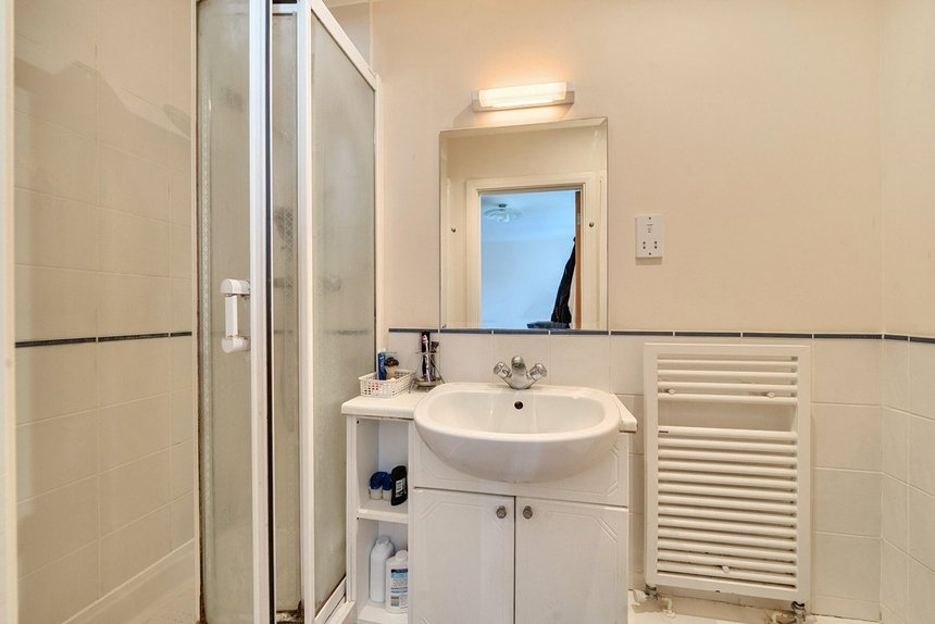 let agreed penn place london 74308 - Gibbs Gillespie