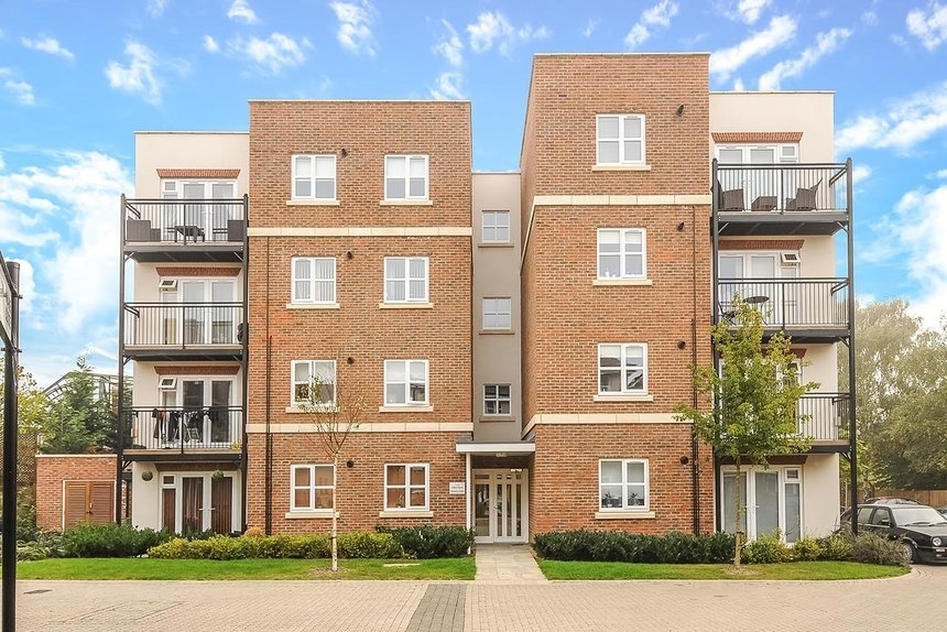 sold kenmare close london 7870 - Gibbs Gillespie