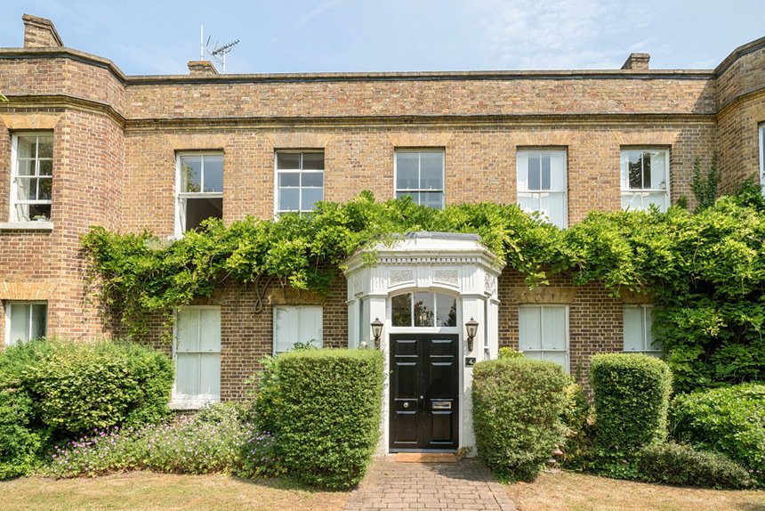 sold manor house london 8687 - Gibbs Gillespie
