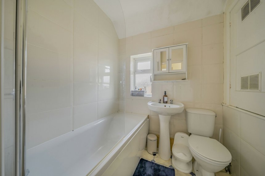 sold shepherds lane london 8784 - Gibbs Gillespie