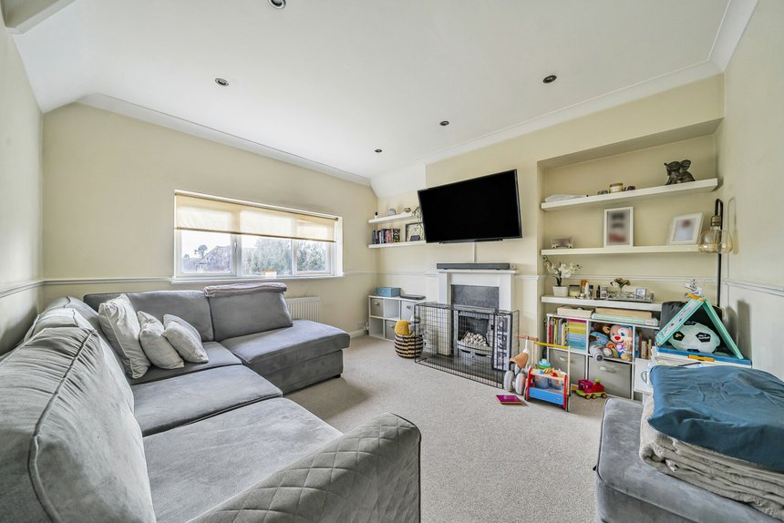 sold shepherds lane london 8784 - Gibbs Gillespie