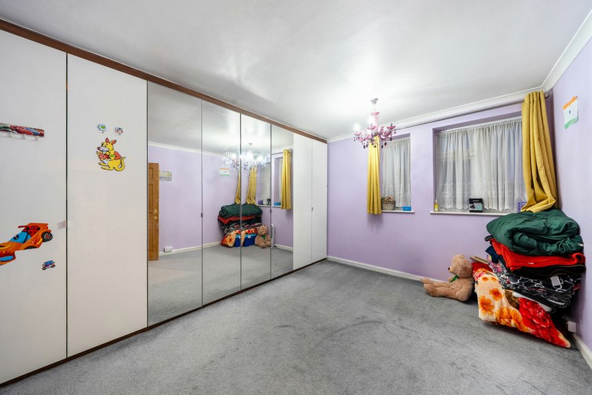 for sale newdigate road east london 8927 - Gibbs Gillespie