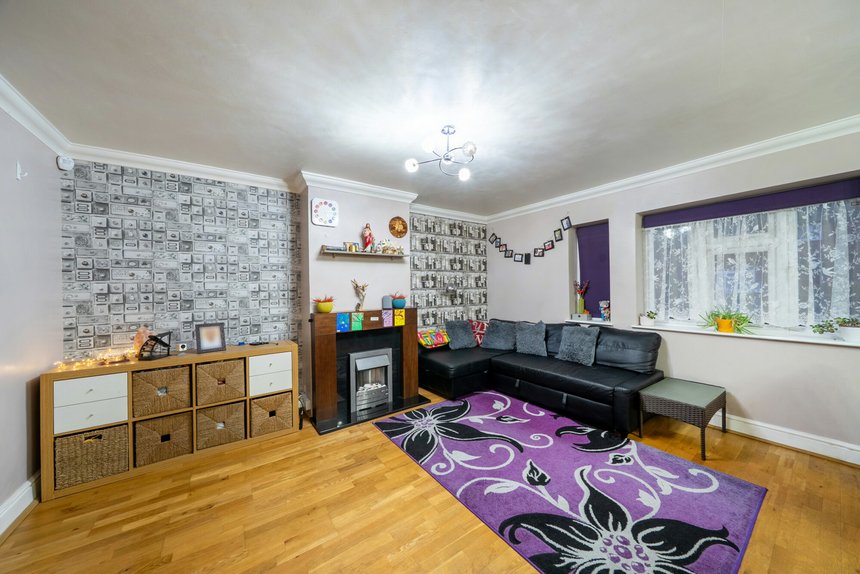 for sale newdigate road east london 8927 - Gibbs Gillespie