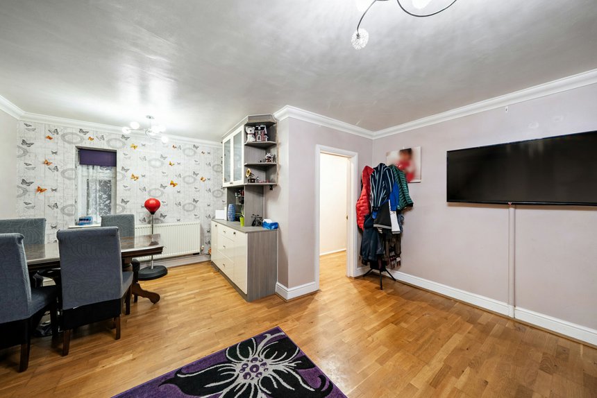 for sale newdigate road east london 8927 - Gibbs Gillespie