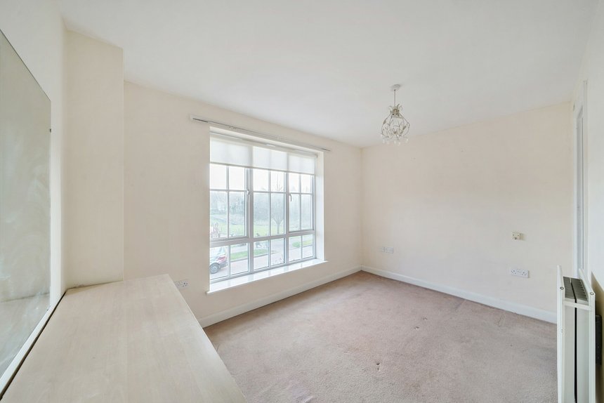 under offer goodhall close london 9153 - Gibbs Gillespie