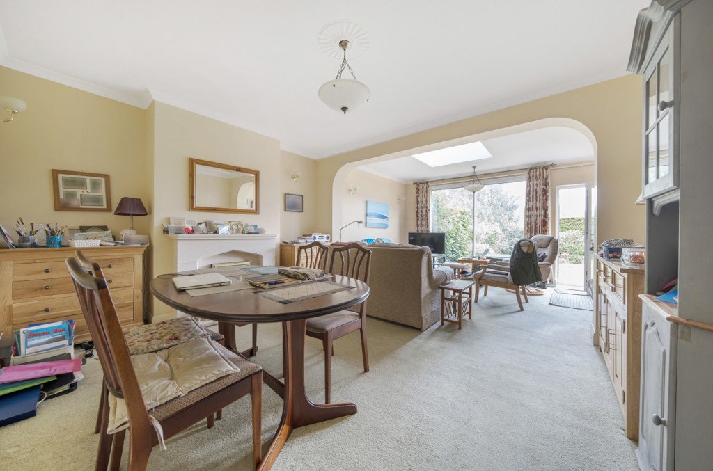 3 bedroom House for sale in Evelyn Avenue, Ruislip, Middlesex, HA4