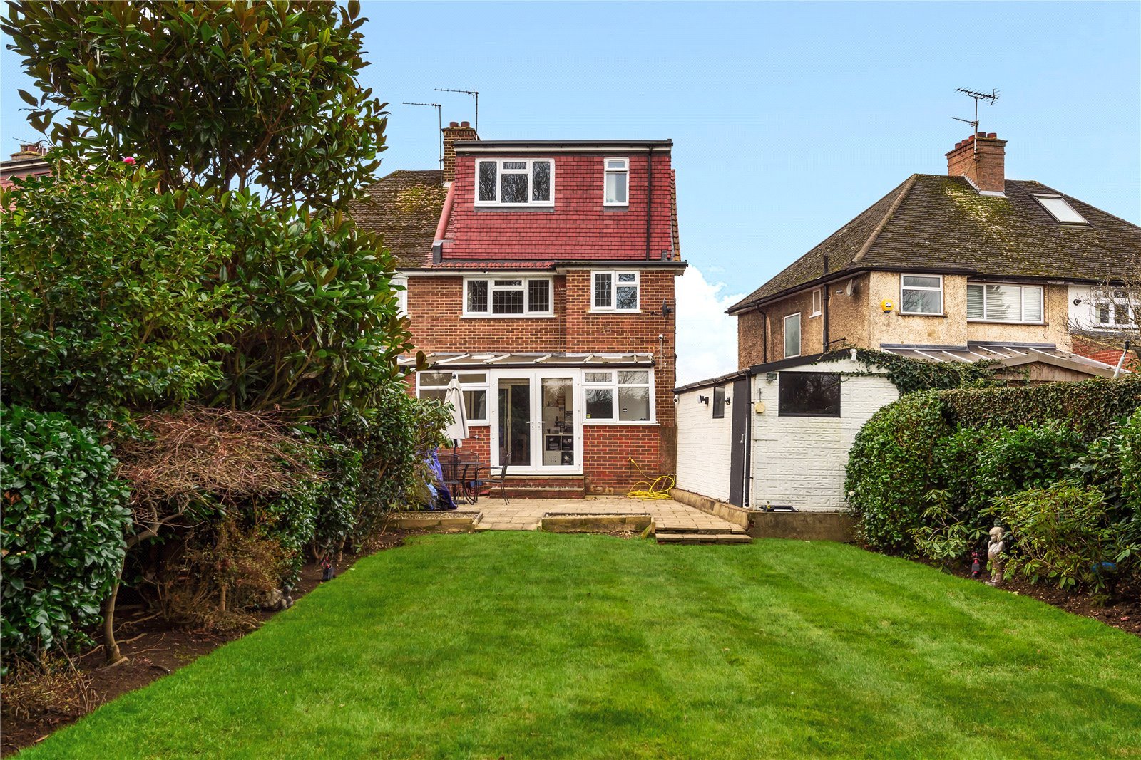 4 bedroom House for sale in Elmbridge Drive, Ruislip, Middlesex, HA4