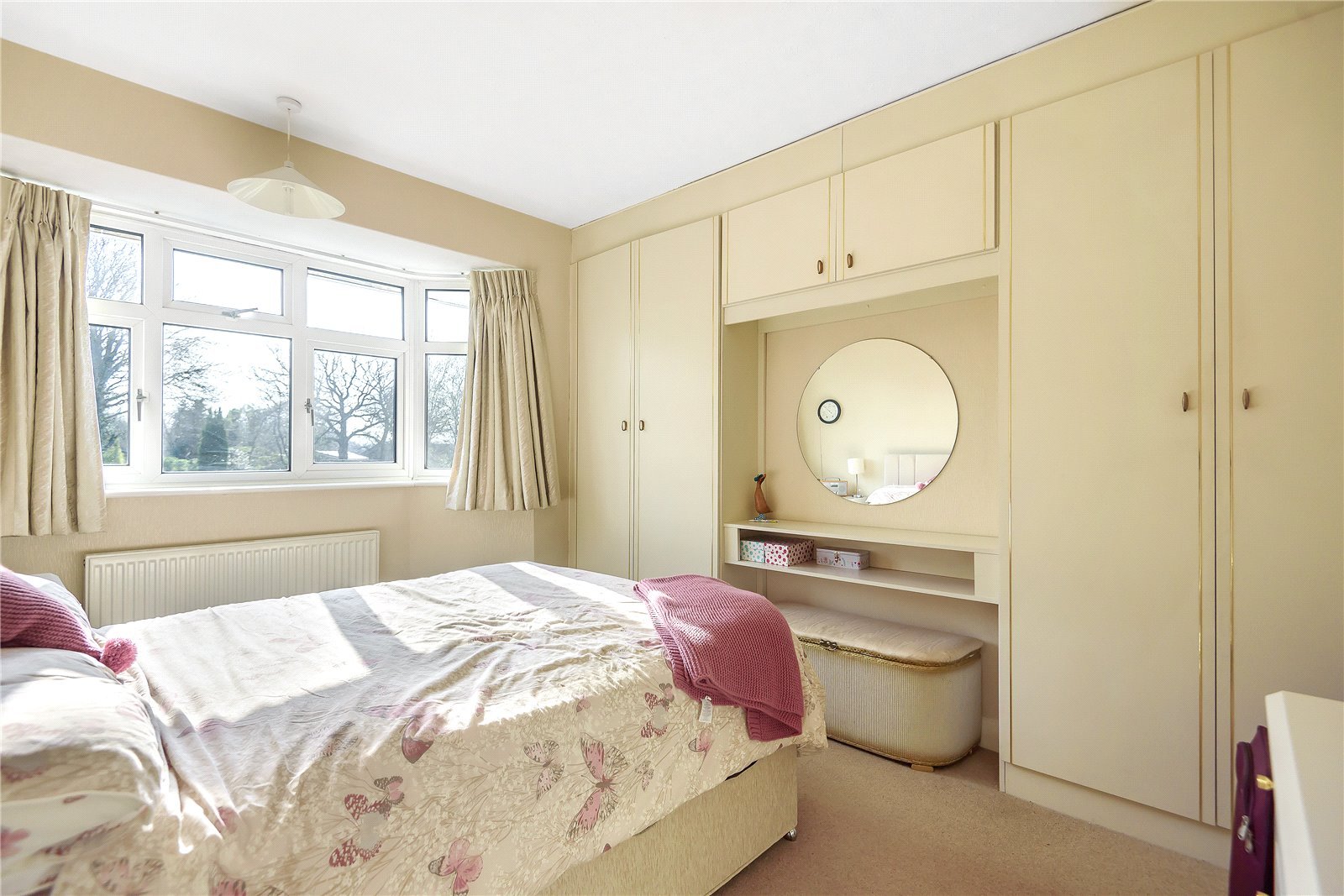 3 bedroom House for sale in Hillcroft Crescent, Oxhey Hall, WD19