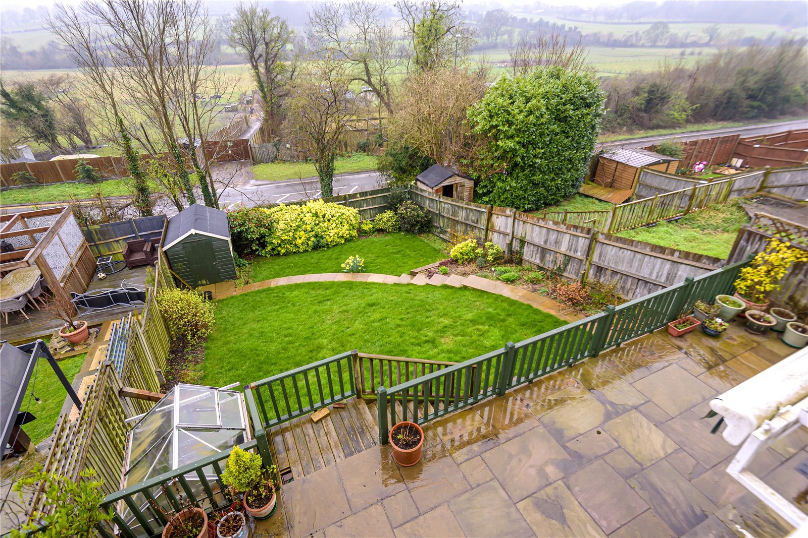 4 bedroom House for sale in Deanacre Close, Chalfont St. Peter