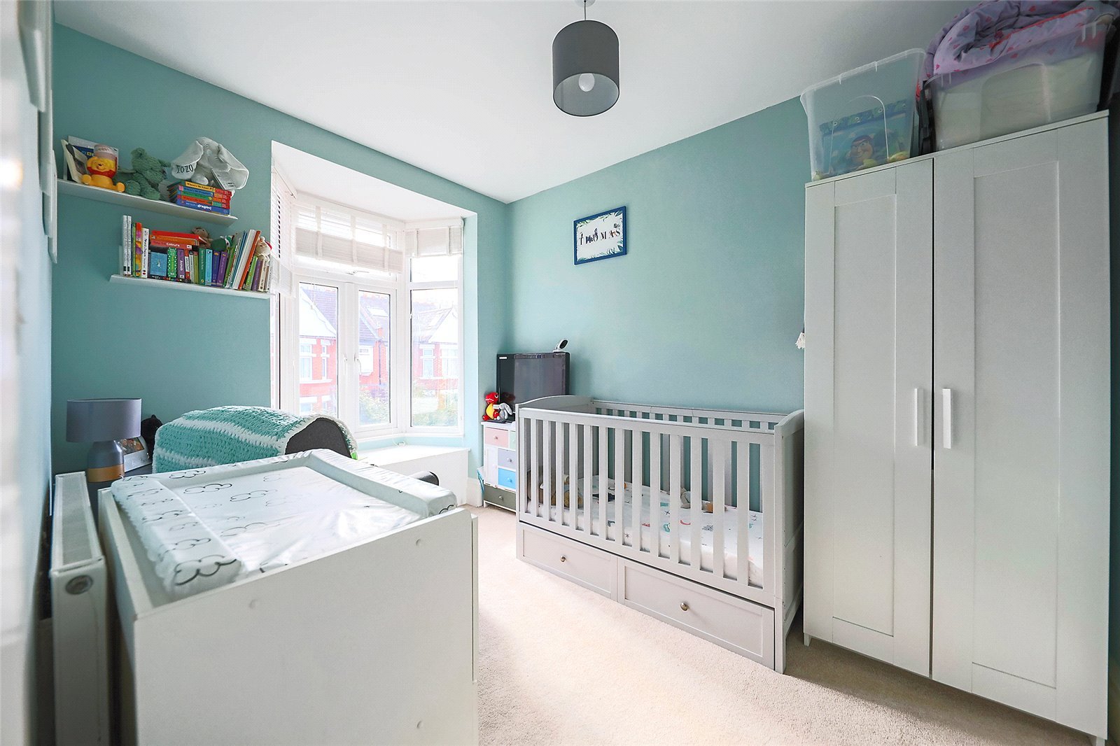 2 bedroom Flat/Apartment for sale in Craven Avenue, Ealing, W5 Gibbs
