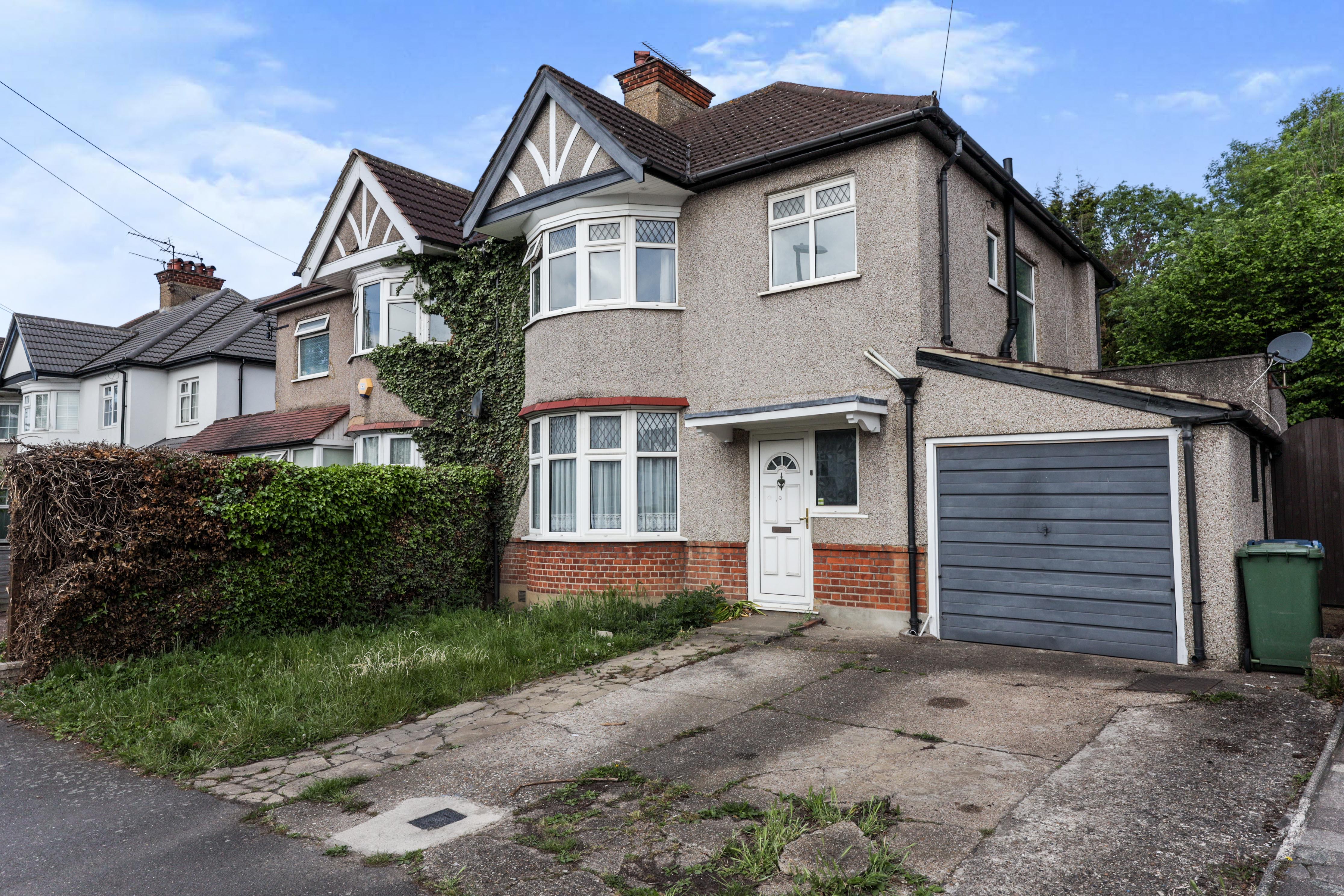 3 bedroom House for sale in Headstone Lane, Harrow, HA2 Gibbs Gillespie