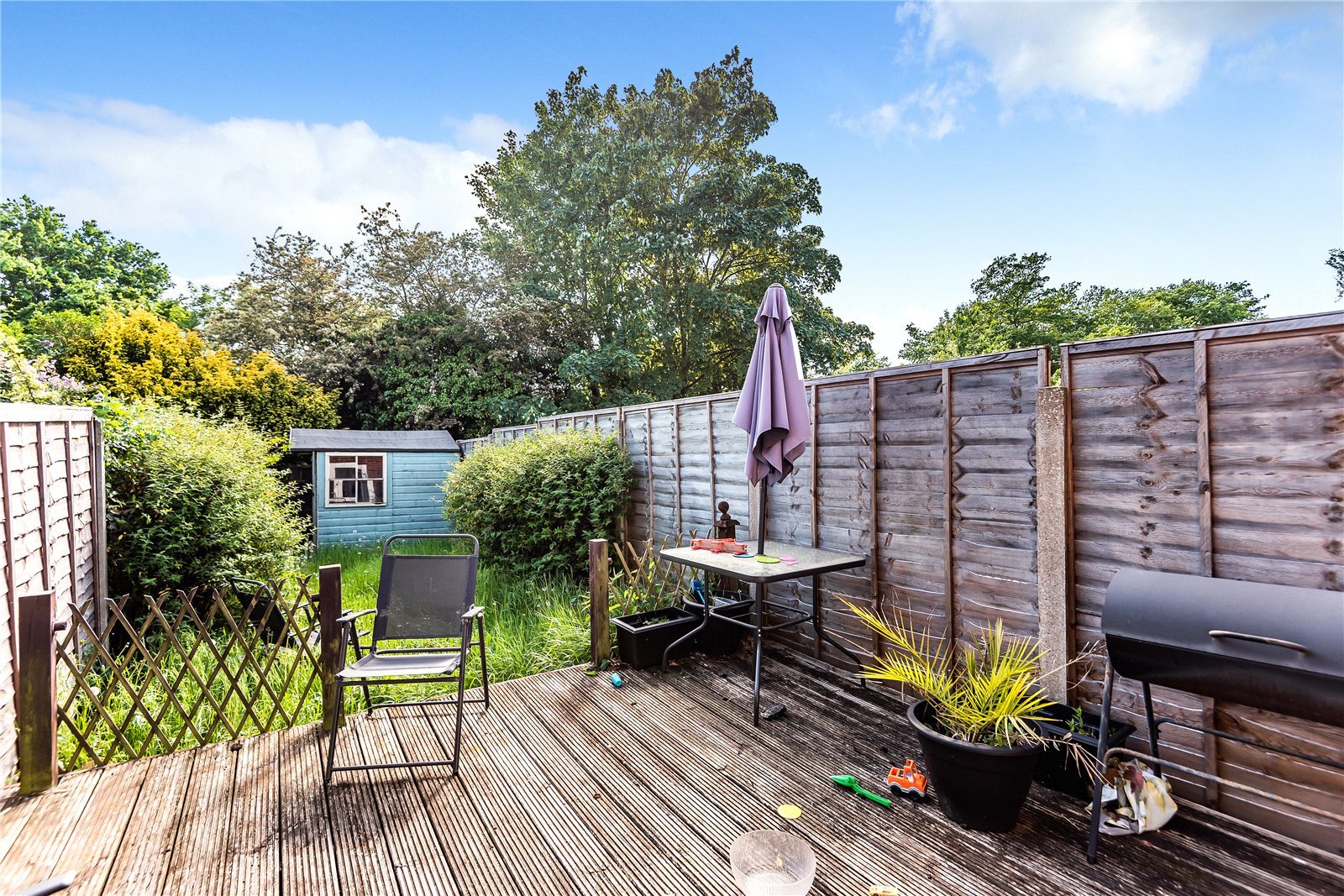 2 bedroom House for sale in Waller Drive, Northwood, Middlesex, HA6