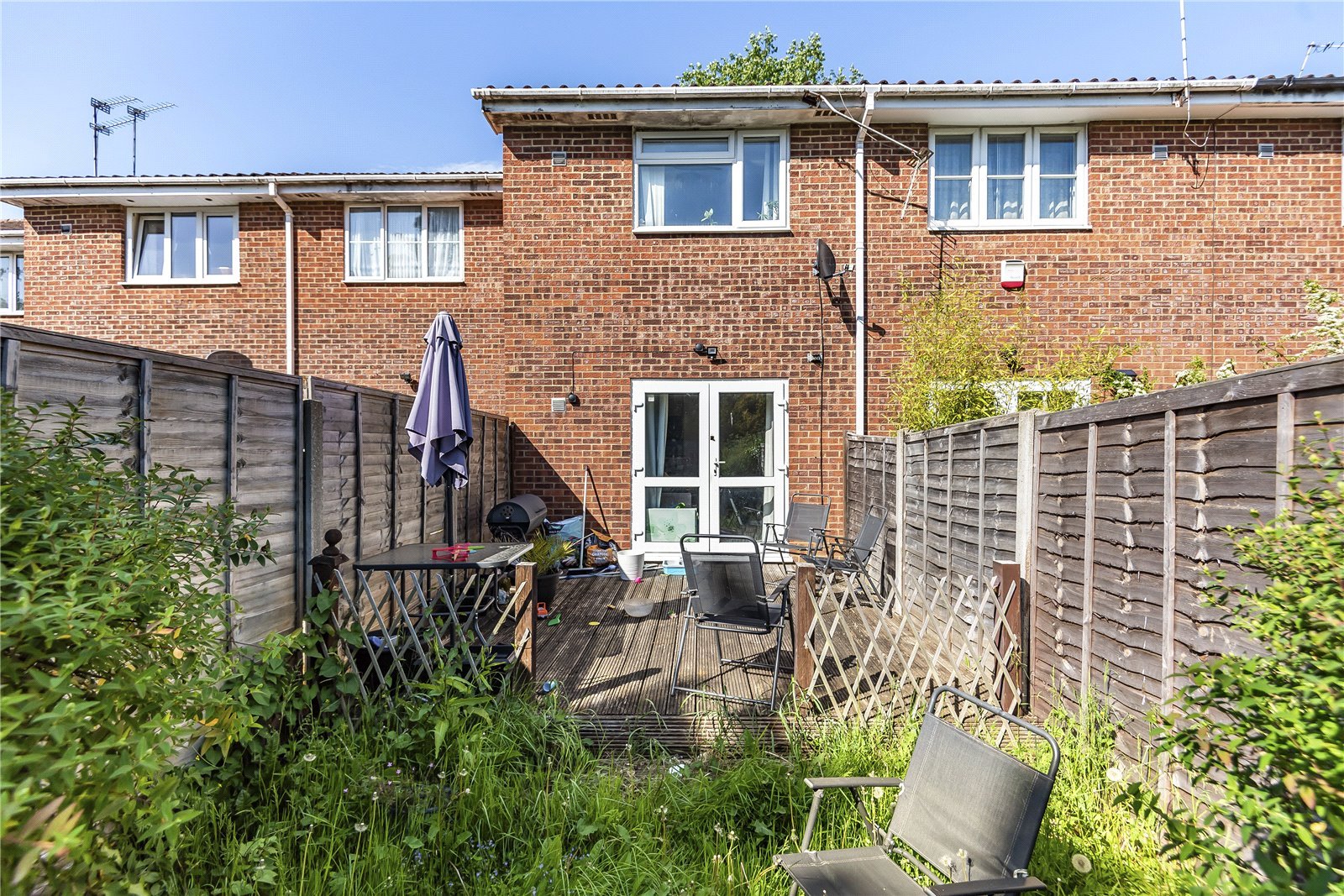 2 bedroom House for sale in Waller Drive, Northwood, Middlesex, HA6