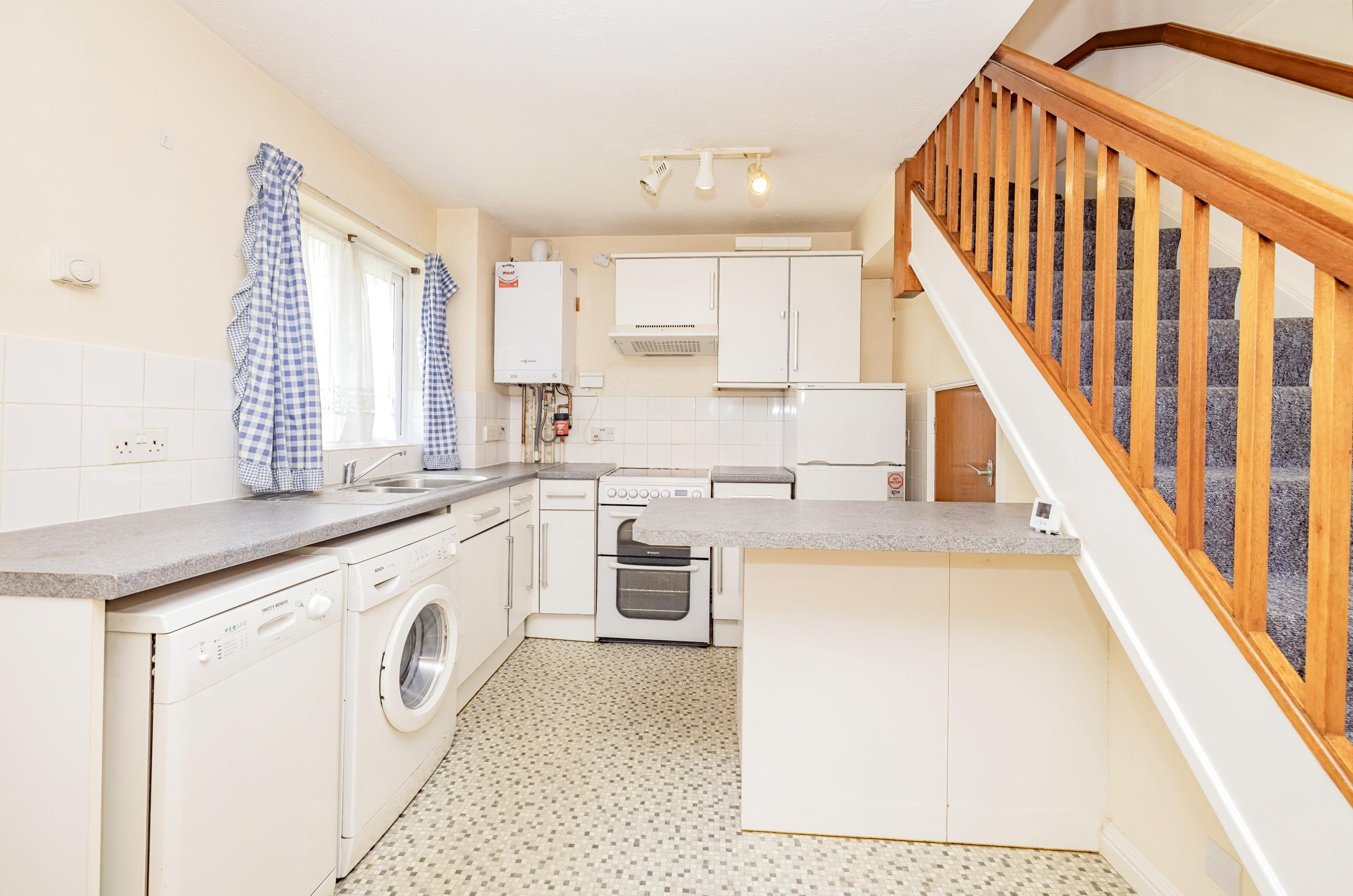1 bedroom House for sale in Waller Drive, Northwood, London, HA6