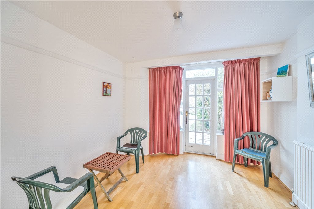 4 bedroom House for sale in The Lawns, Pinner, Middlesex, HA5 Gibbs