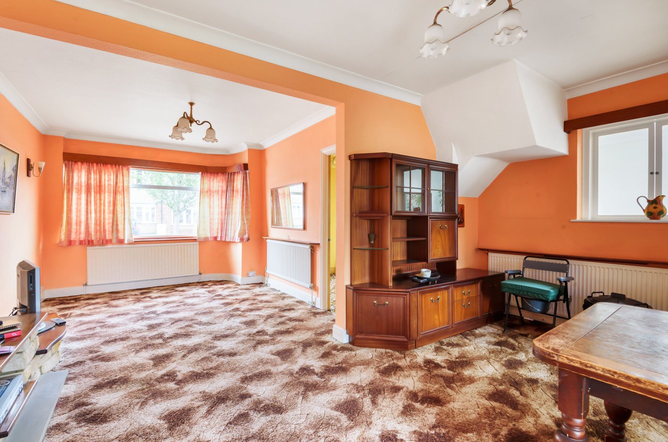 3 bedroom House for sale in Beverley Road, Ruislip, Middlesex, HA4