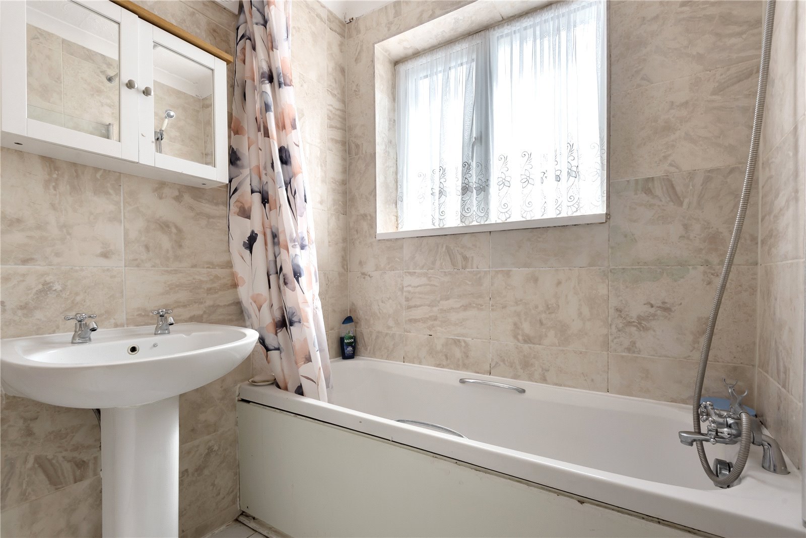 4 bedroom House for sale in Queens Walk, Ruislip, Middlesex, HA4 Gibbs Gillespie