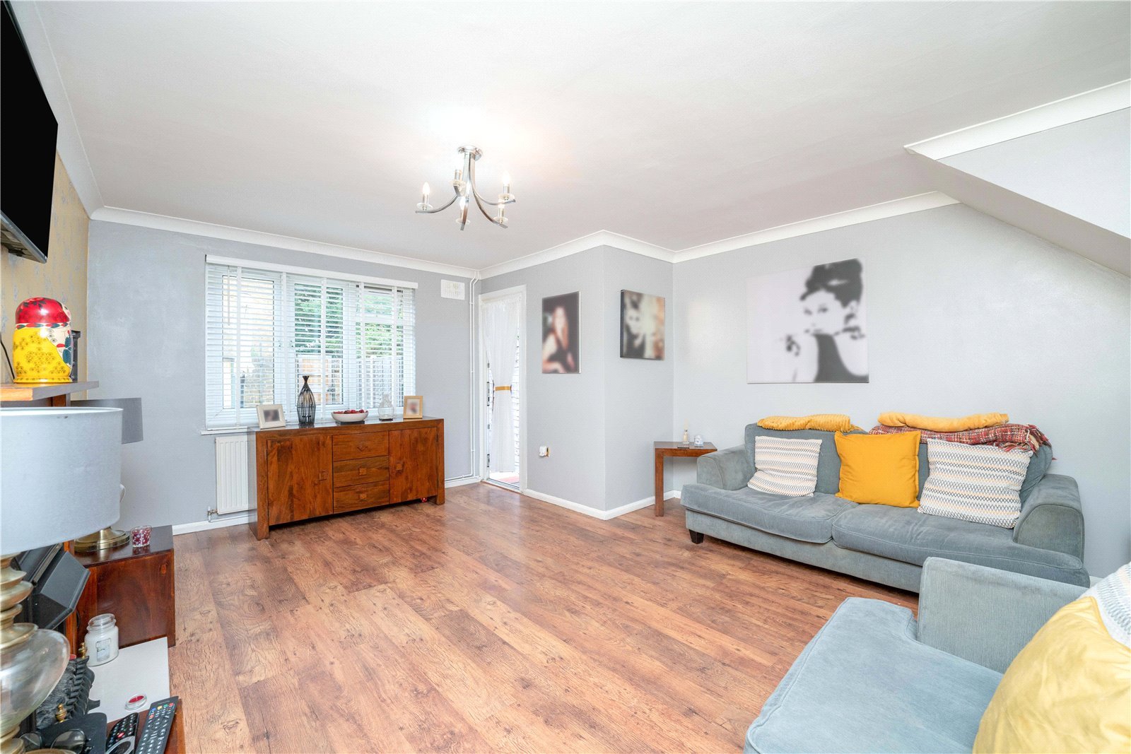 2 bedroom House for sale in North Road, Ealing, London, W5 Gibbs