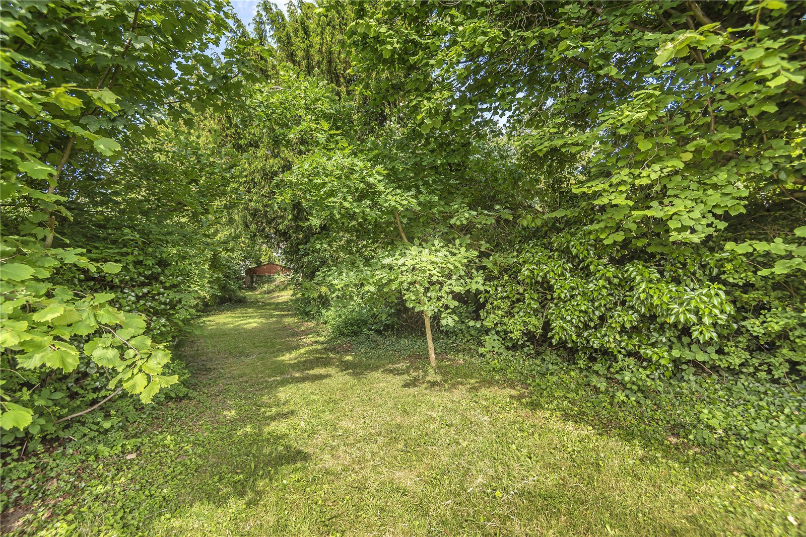 3 bedroom House for sale in Hillcroft Crescent, Oxhey Hall, Watford