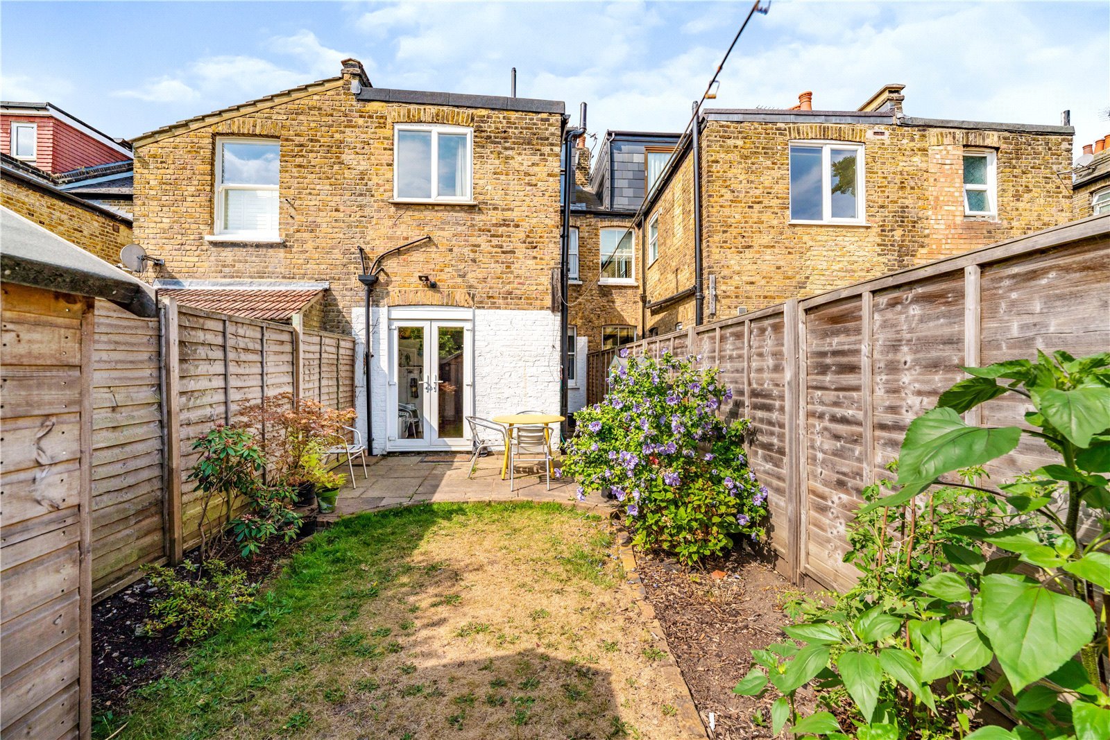 4 bedroom House for sale in Glenfield Road, Northfields, London, W13