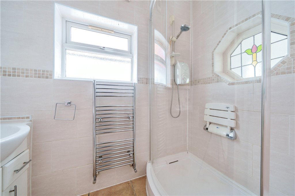 2 bedroom Bungalow for sale in Keswick Gardens, Ruislip, Middlsex, HA4