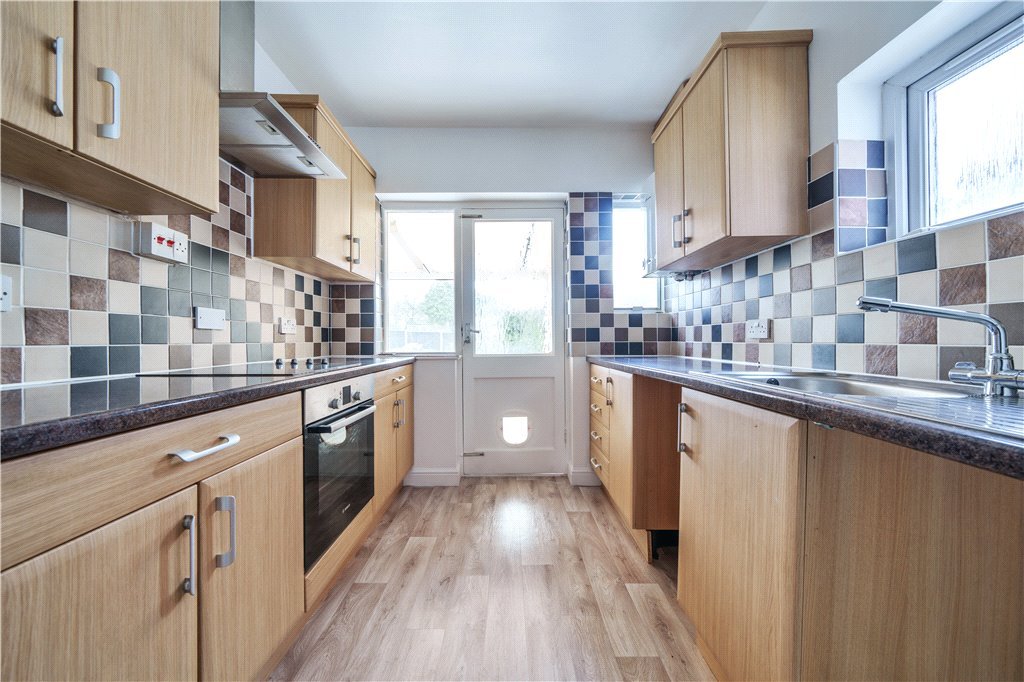 2 bedroom Bungalow for sale in Keswick Gardens, Ruislip, Middlsex, HA4