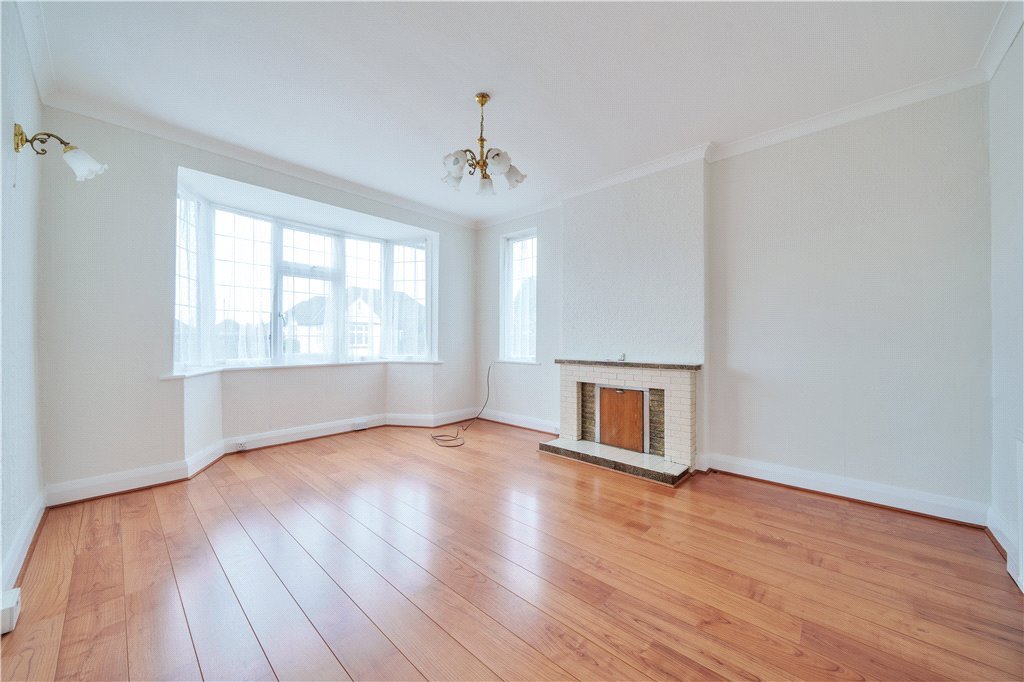 2 bedroom Bungalow for sale in Keswick Gardens, Ruislip, Middlsex, HA4