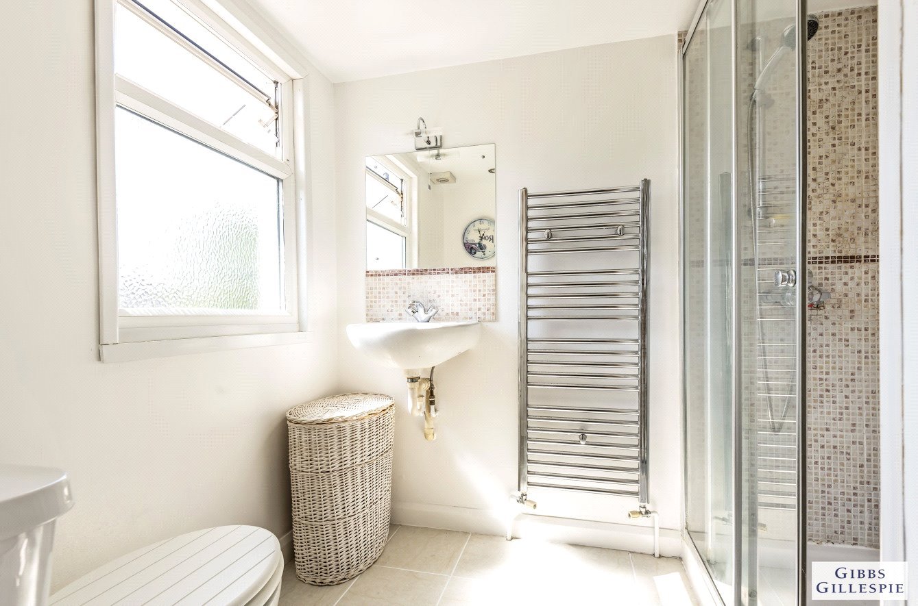 4 bedroom House for sale in Bolton Road, Harrow, Middlesex, HA1 Gibbs