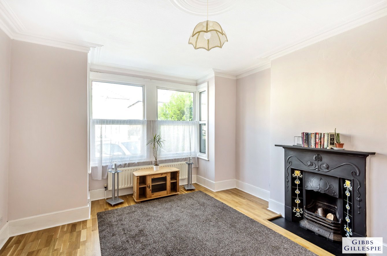 4 bedroom House for sale in Bolton Road, Harrow, Middlesex, HA1 Gibbs
