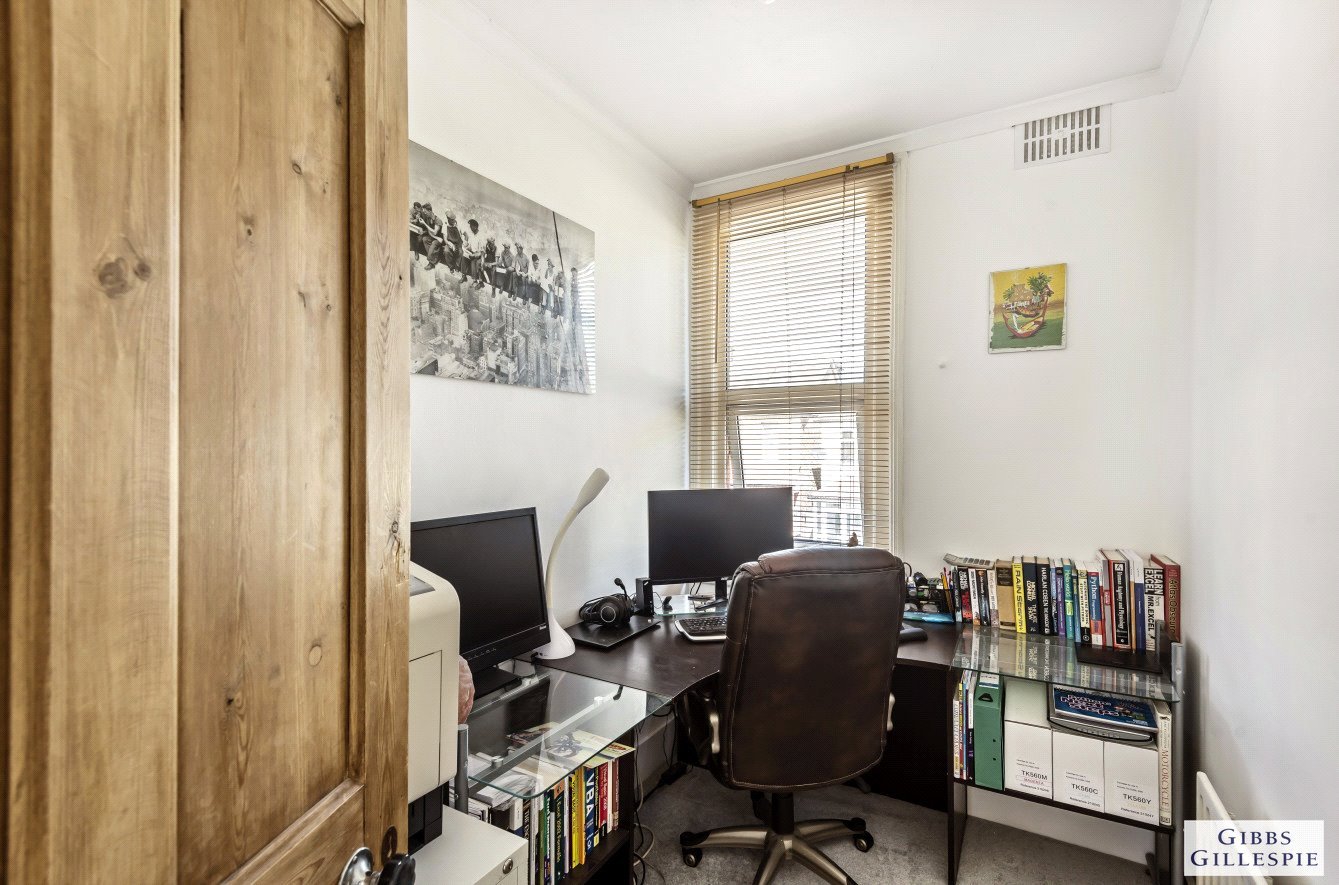 4 bedroom House for sale in Bolton Road, Harrow, Middlesex, HA1 Gibbs